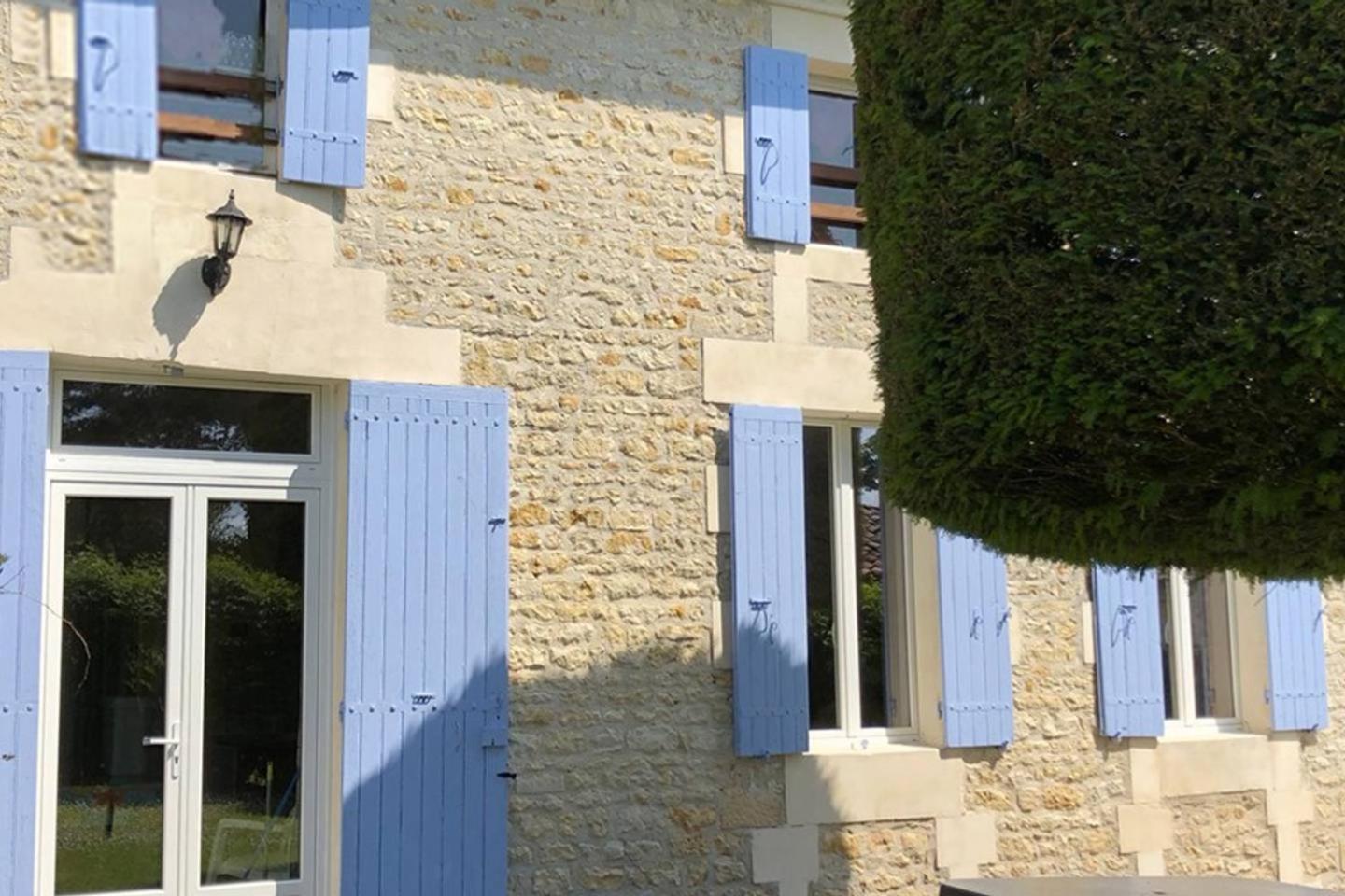 Gites Chez Belliveau Meursac Phòng bức ảnh